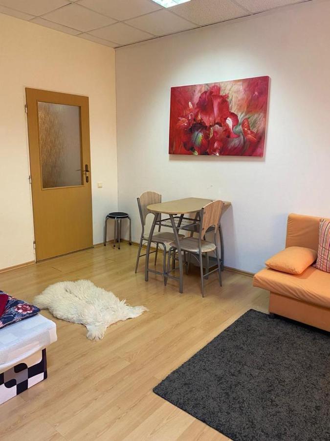 Apartman-Raca Bratislava Esterno foto