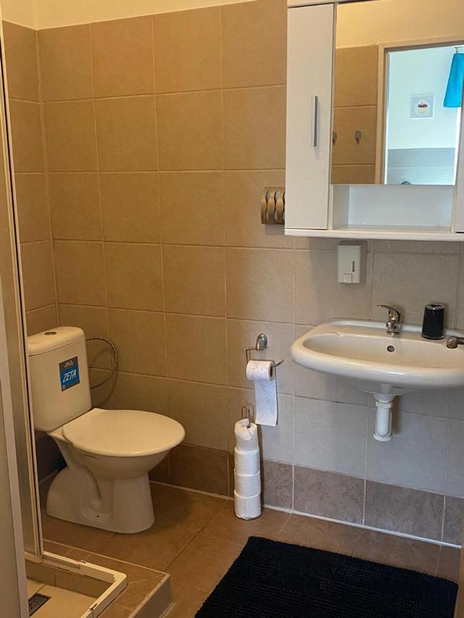 Apartman-Raca Bratislava Esterno foto
