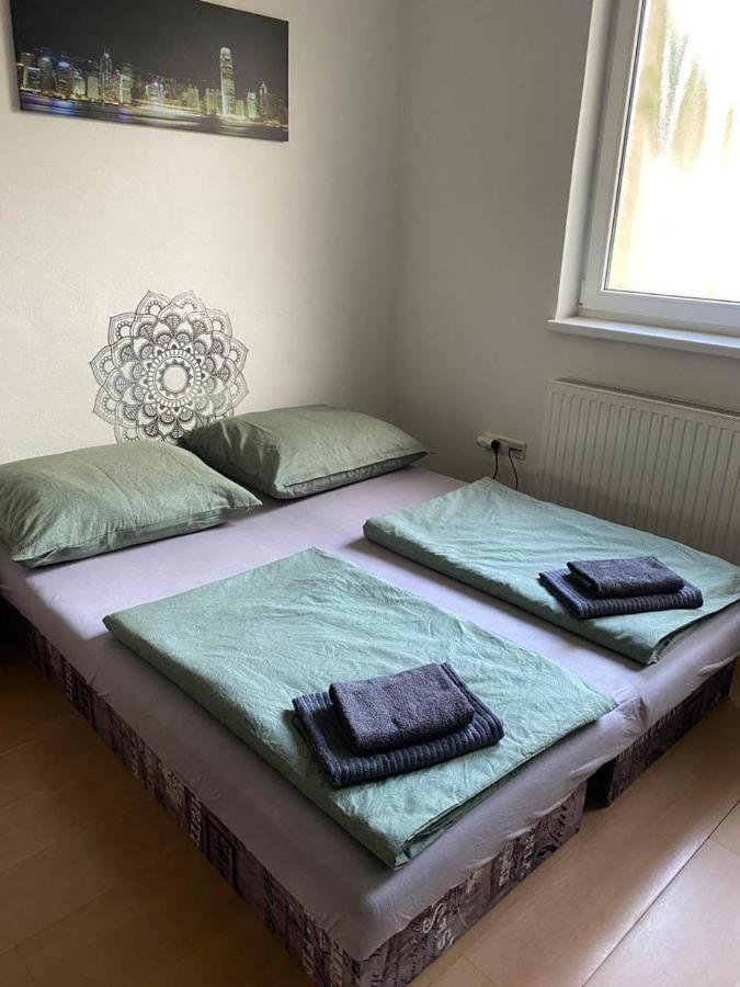 Apartman-Raca Bratislava Esterno foto